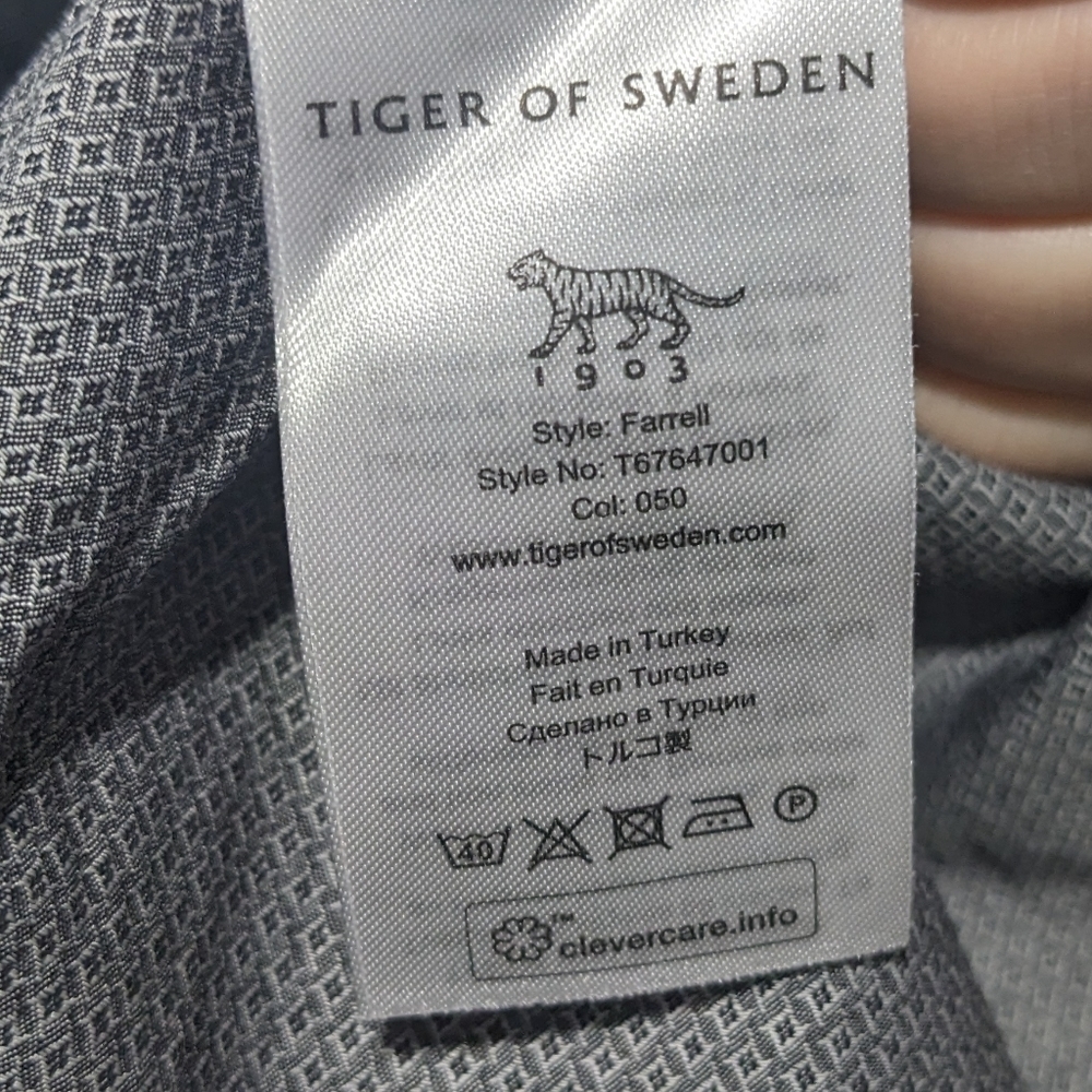 Tiger of Sweden | Men's Farrell Shirt in Grey Pattern - Picture 6 of 9